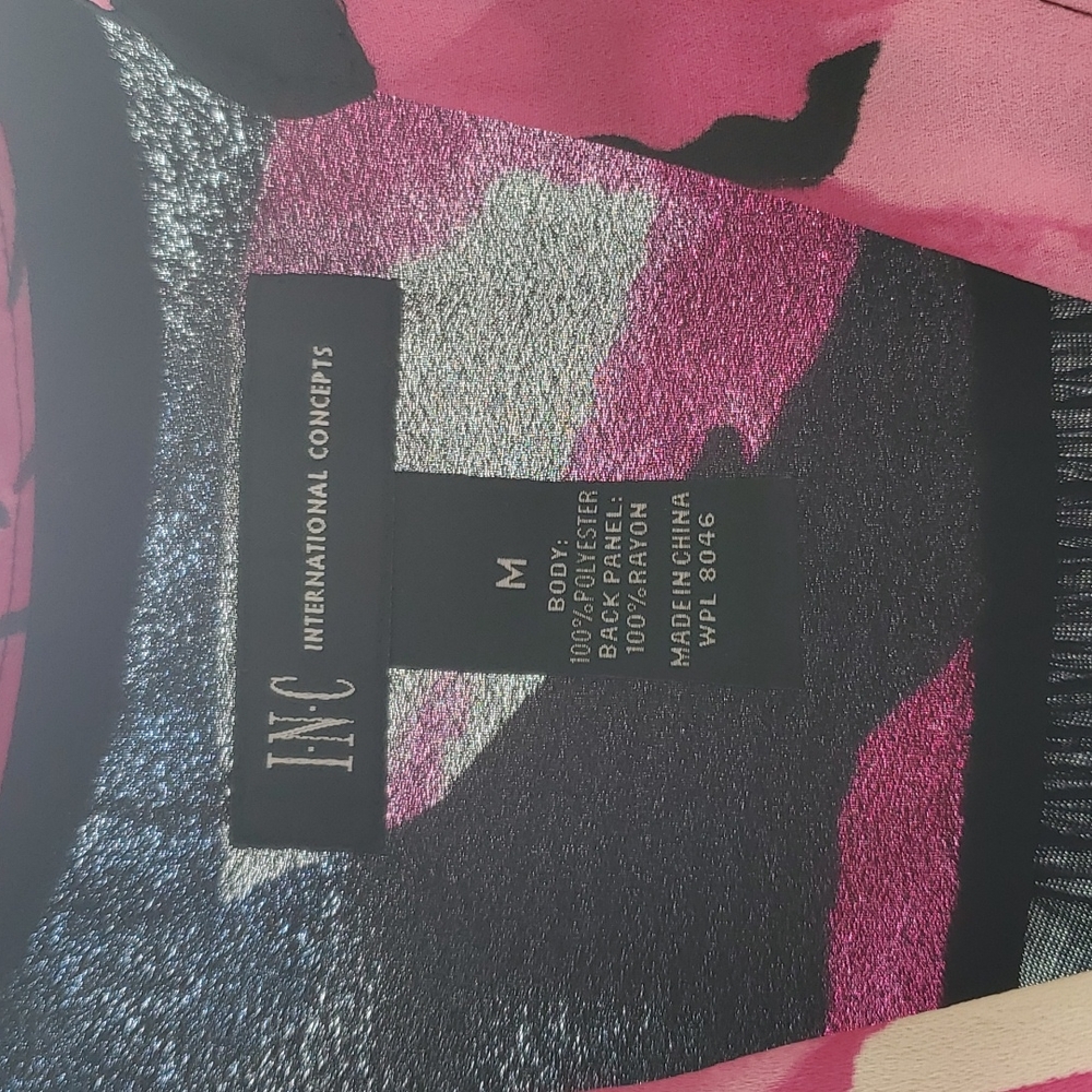 INC sleeveless hi-low top - Picture 6 of 7